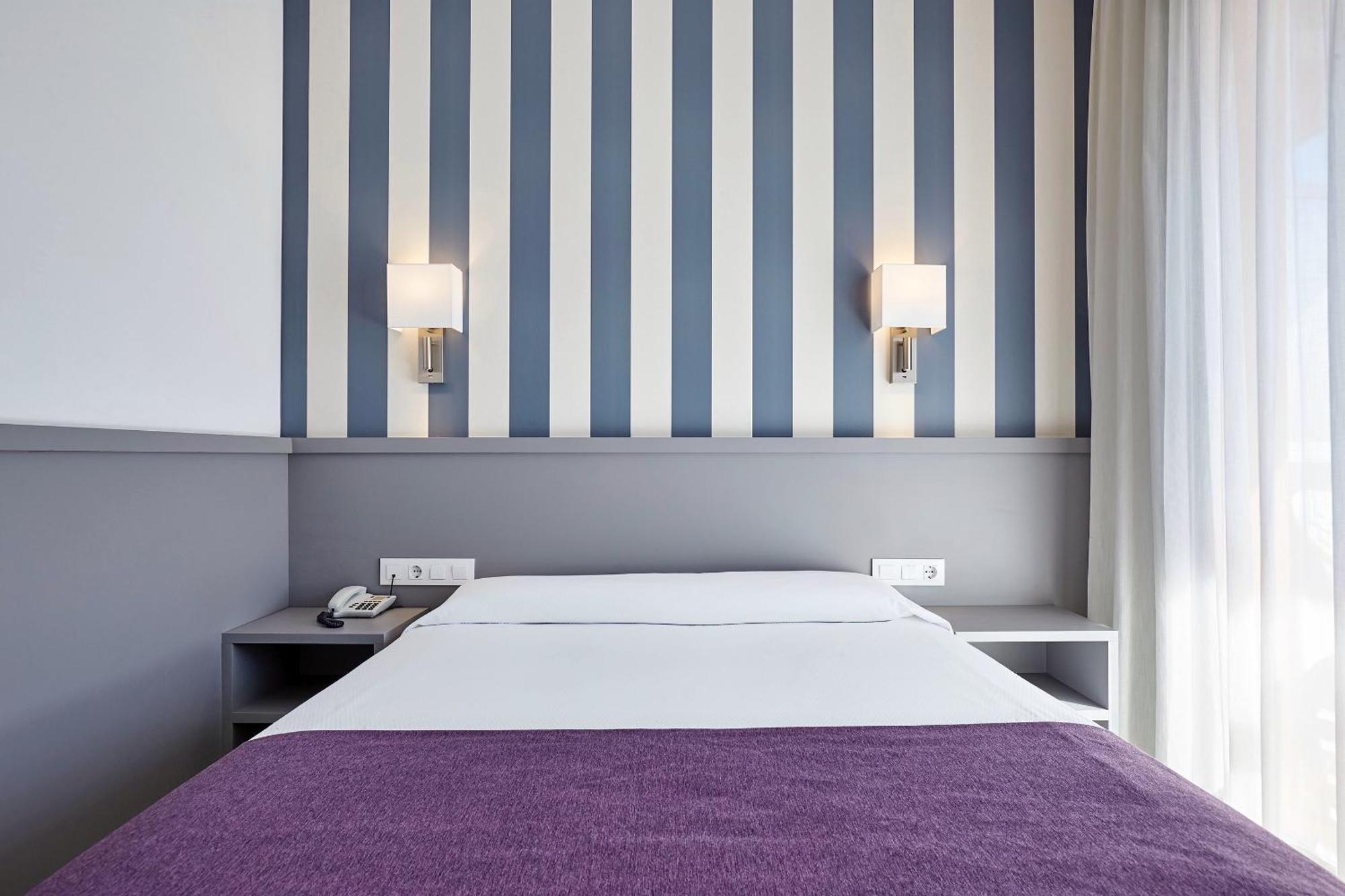 Hotel Surf Mar Lloret de Mar Esterno foto