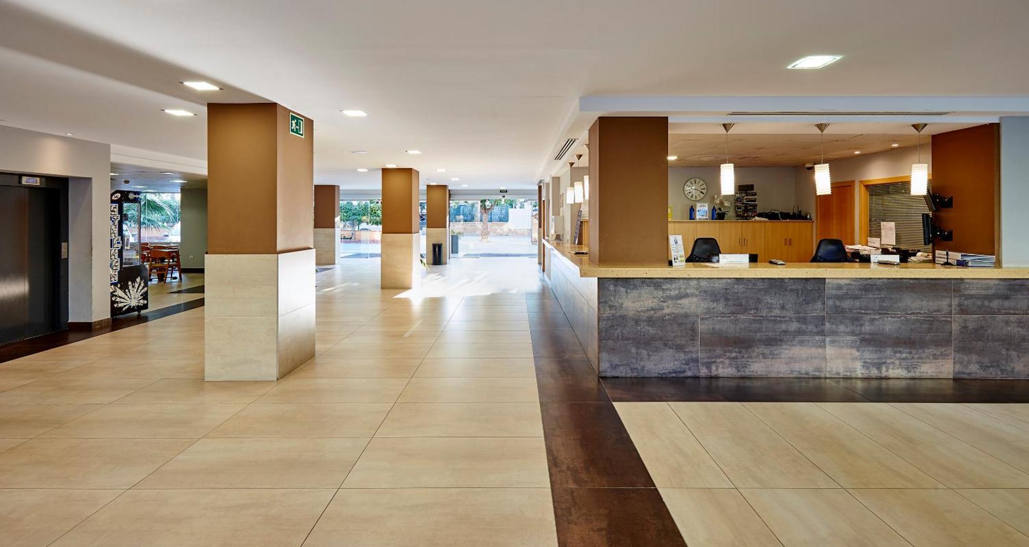 Hotel Surf Mar Lloret de Mar Esterno foto